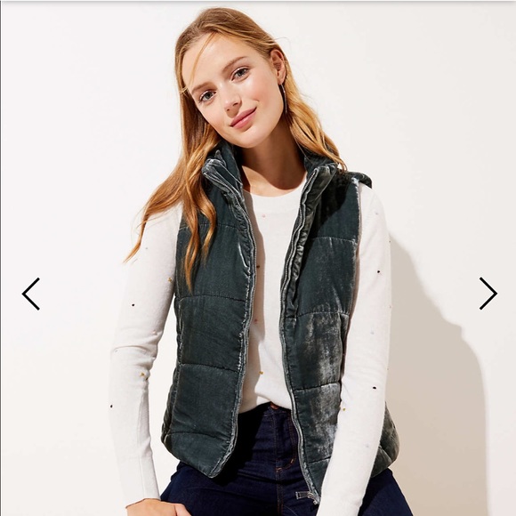 LOFT Jackets & Blazers - Loft Green Velvet puffer vest